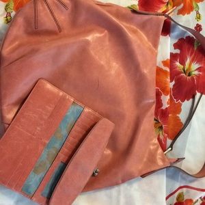 Hobo purse and wallet